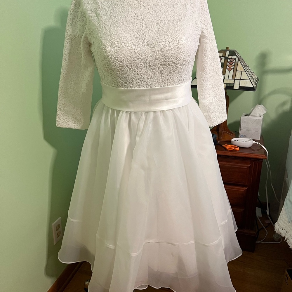 Elegant White Tea Length Wedding Dress